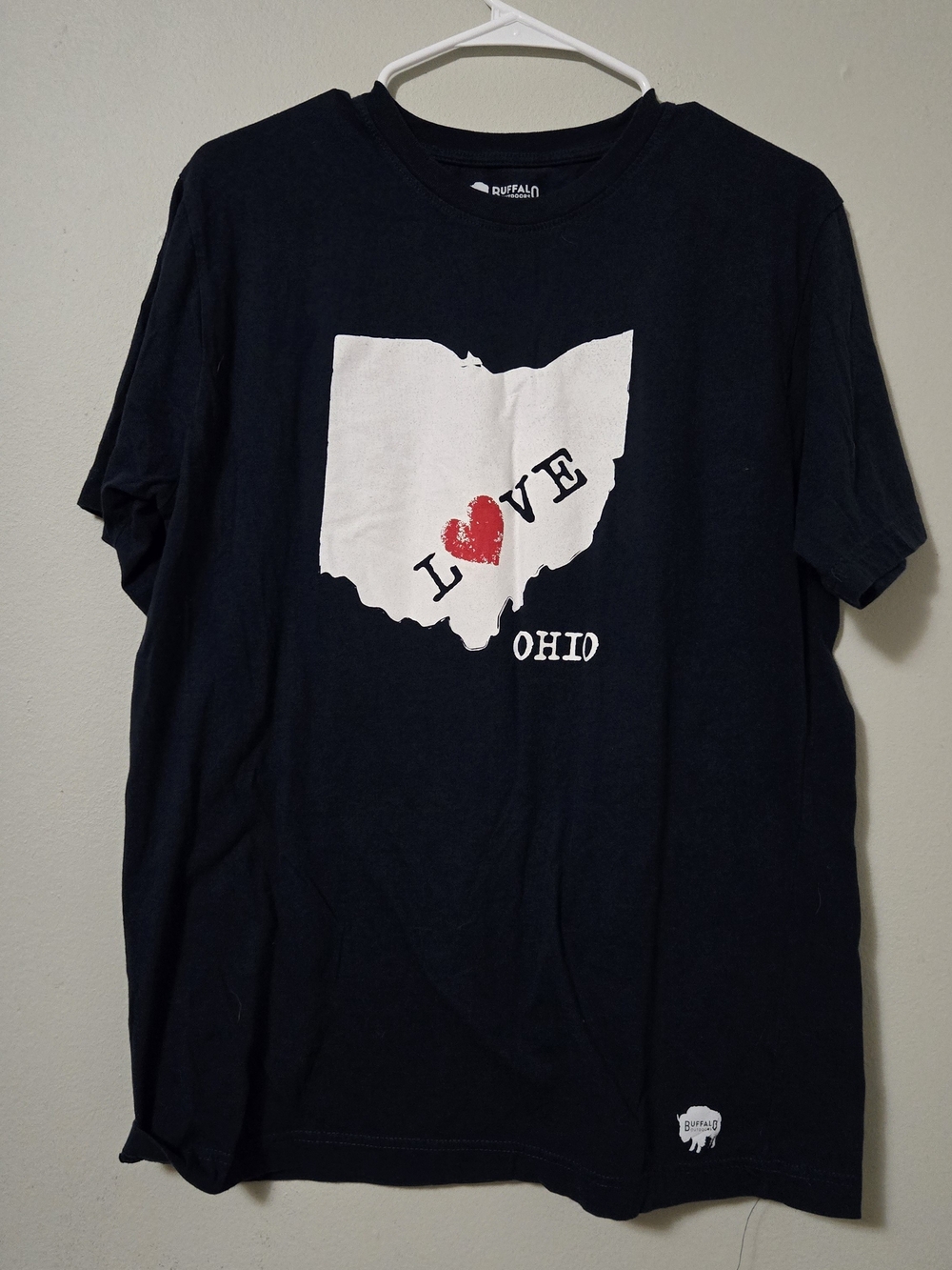 Buffalo Navy Short-Sleeve Tee with White Ohio and Red Heart